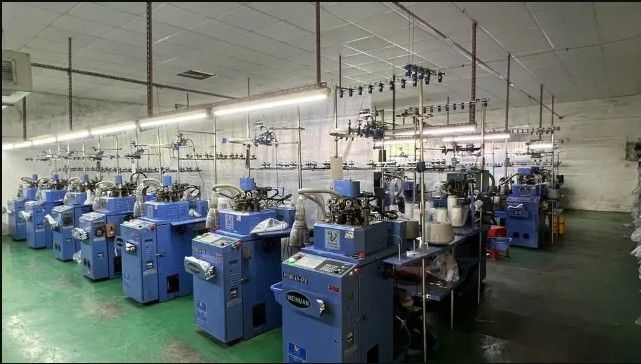 Foshan Yumian Weaving Co., Ltd. ligne de production du fabricant